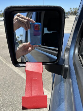 3 - Trim Tool at Bottom of Mirror.jpg