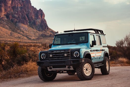 Grenadier Roof Rack Edits DSC09444.jpg