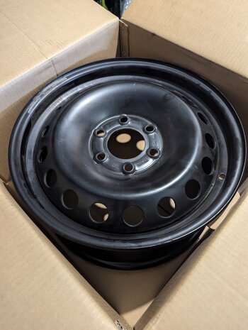 5 x 17inch steel wheels