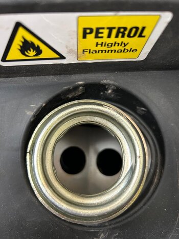 KRO8.jpeg