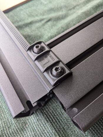 6. Corner detail.jpg