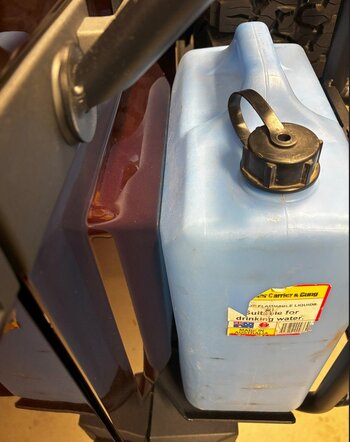 08_jerry can clearance unsecured.jpg