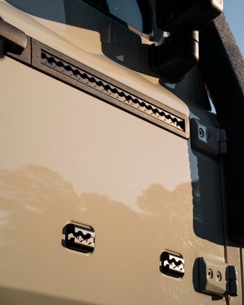 Exterior_Utility_Belt_DSC00139 Large.jpeg Exterior_Utility_Belt_DSC00139 Large.jpeg