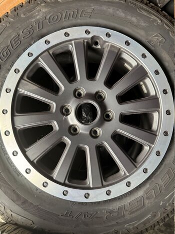 OEM 18" Alloy Wheels (5) w/Tires