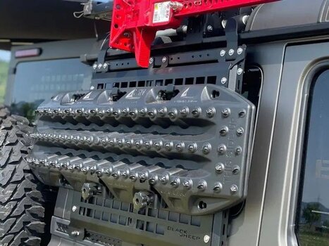 Black Sheep Maxtrax MKII holder for side carrier