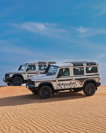 Grenny_UAE_3.jpg