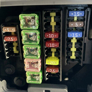 COCKPIT ELECTRICAL CENTRE  FUSE BOX.jpg