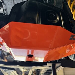 Grenadier Front Diff Skid plate.jpg