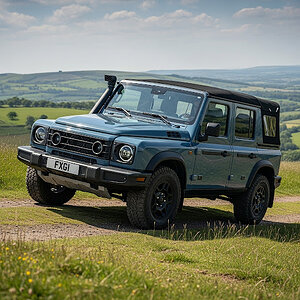 Grenadier Cabriolet 3.jpg