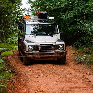 3 DVM_SocialMedia_RAW_08August_11RoofRailLoadedSetup_0033.jpg