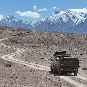 Project-Wild-Earth-Overland-Journey-Family-Matt-Prior-Leah-Prior-Family-Vanlife-National-Parks...png