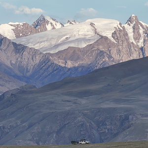 Project-Wild-Earth-Overland-Journey-Family-Matt-Prior-Leah-Prior-Family-Vanlife-National-Parks...png