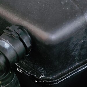 HT Coolant Reservoir crust.JPG