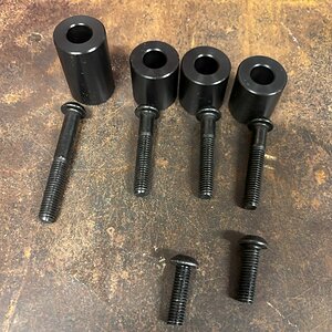 05_spacer and bolt kit.jpg