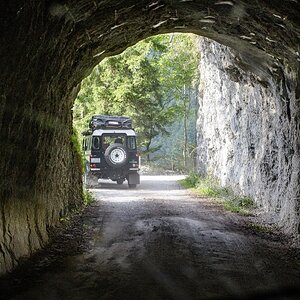 Tunnel passage
