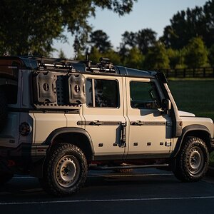 Exterior_Utility_Belt_DSC00210 Large.jpeg