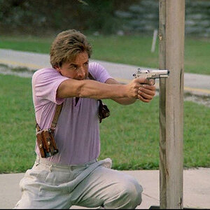 Sonny-Crocket-Miami-Vice_shoulder-holster.jpg