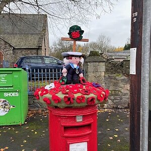 Grenadier 4x4R Remembrance  - 10.jpeg