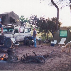 Xakanaxa nightstop.jpg